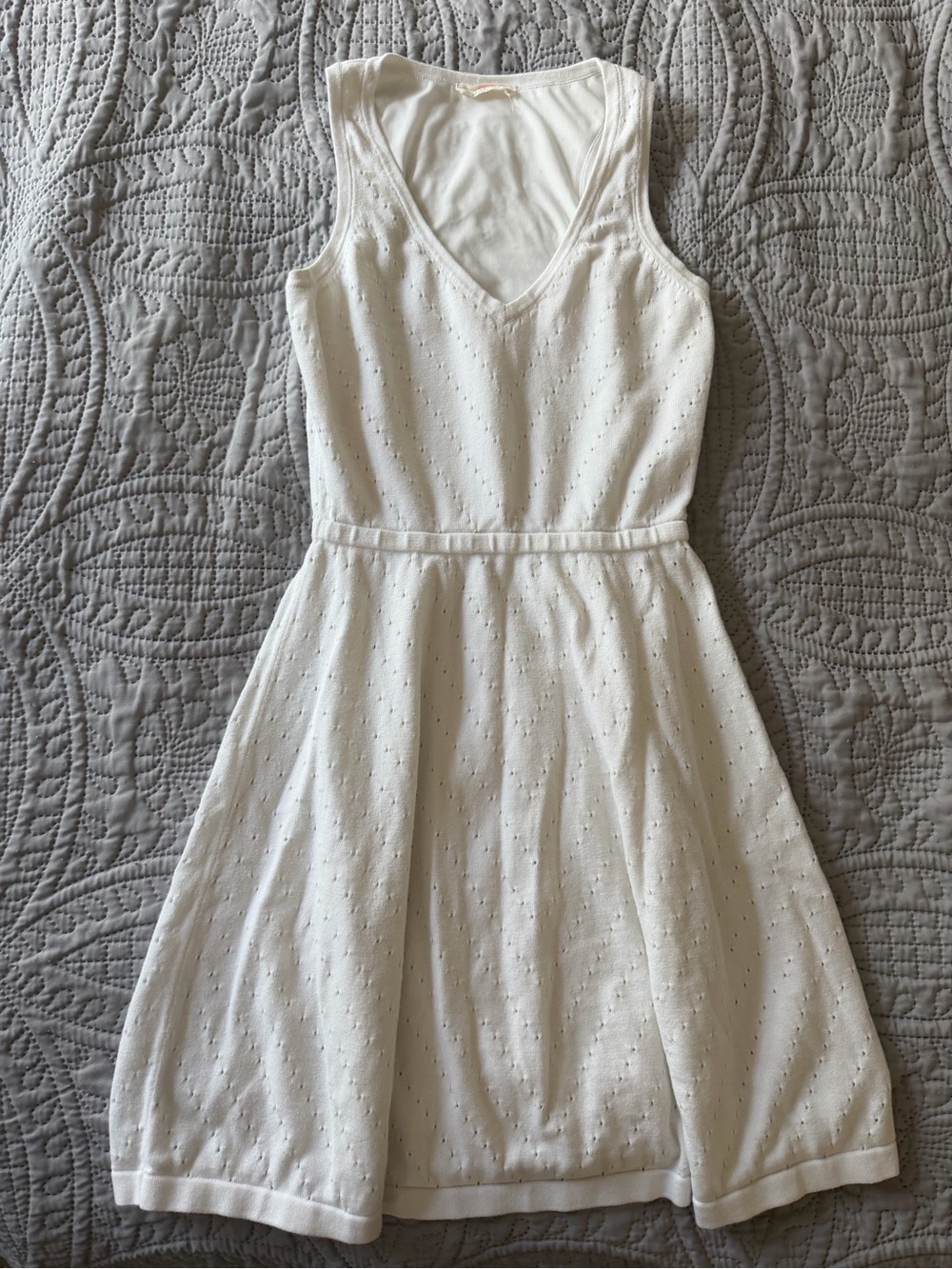 Trina by Trina Turk White Eyelet Knit Sleeveless Floaty Summer Tank Dress